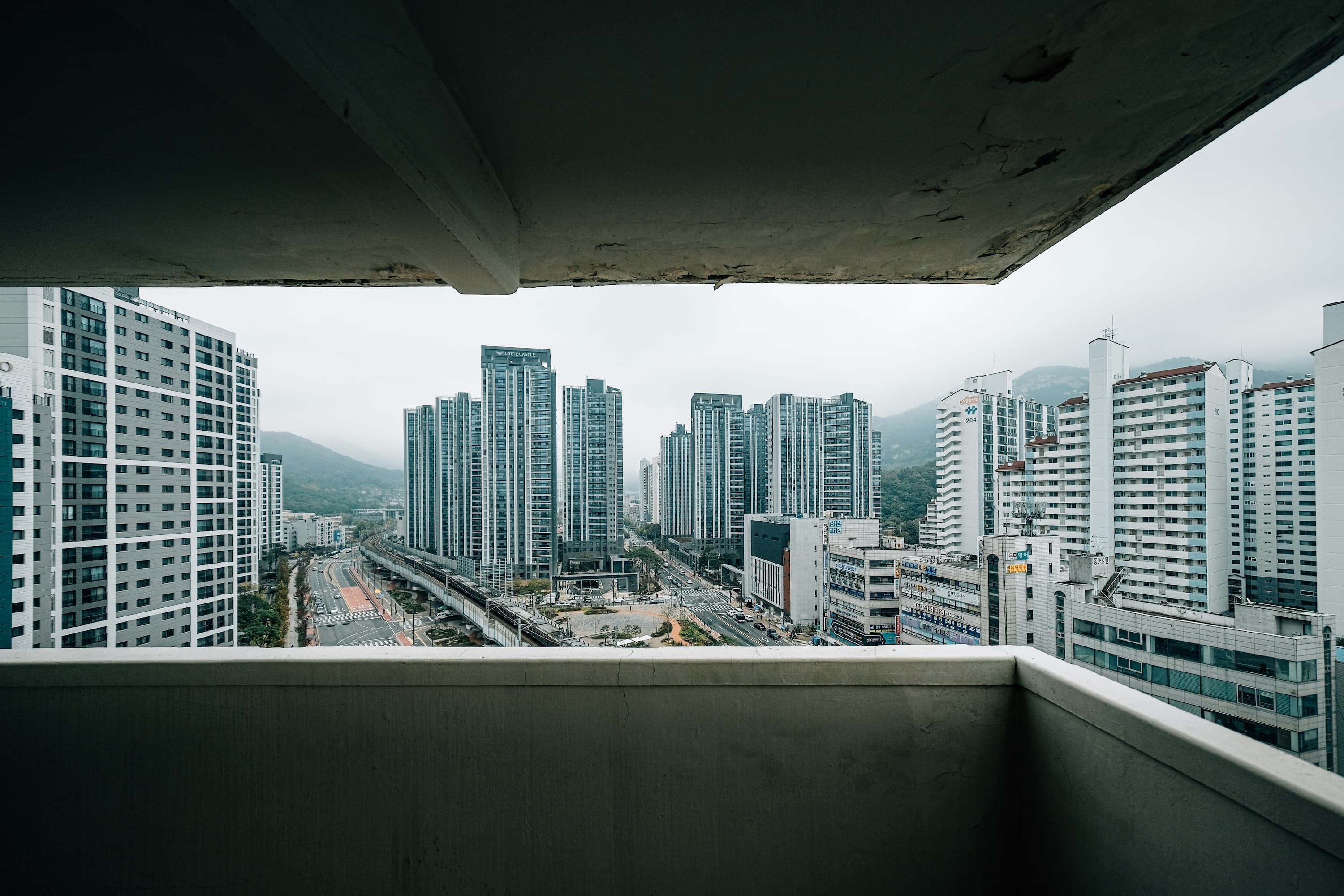 집값 다시 들썩, 서울 평균 집값 10억 원 돌파
