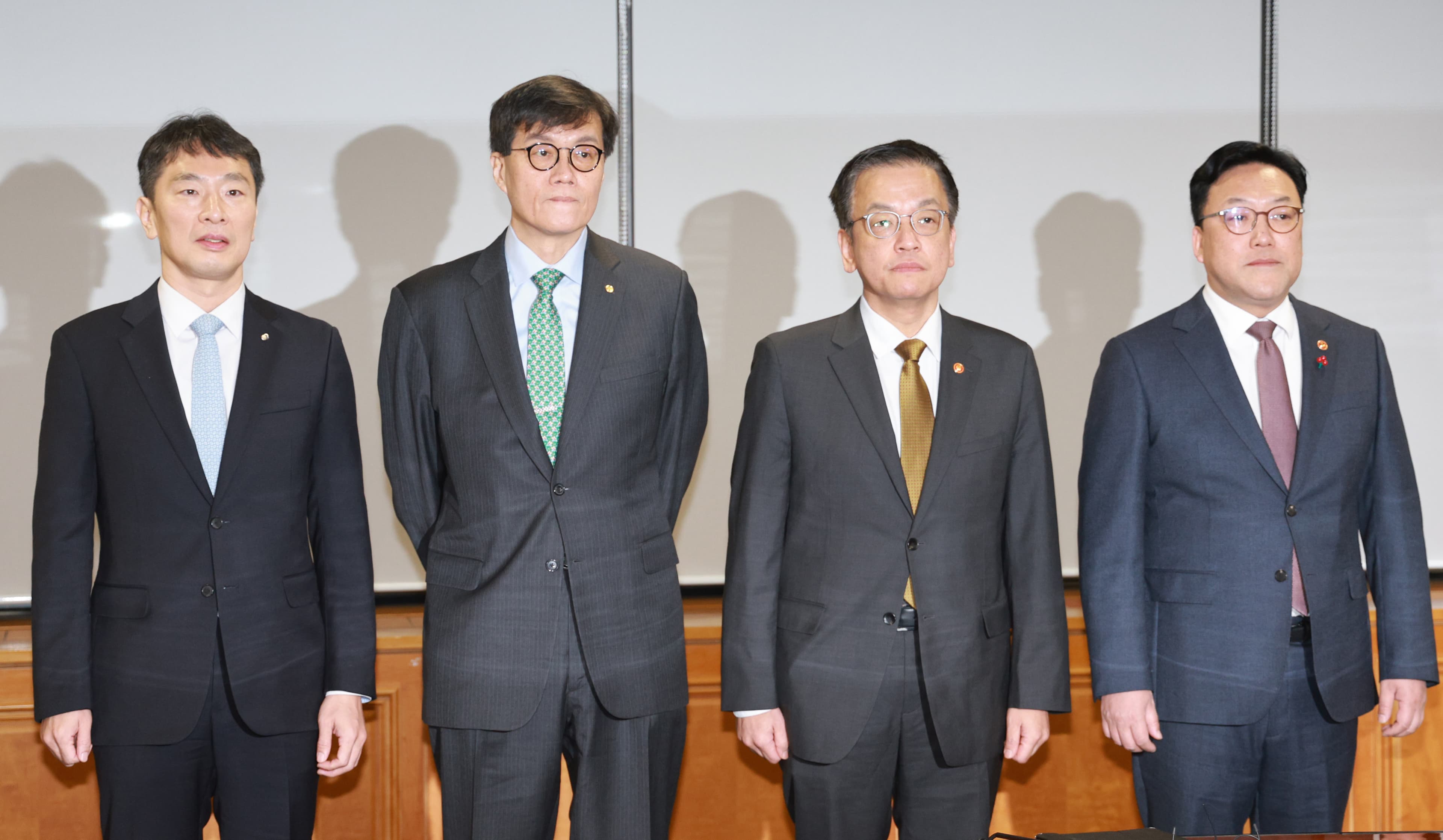 한국 경제를 책임지는 F4의 정체는?