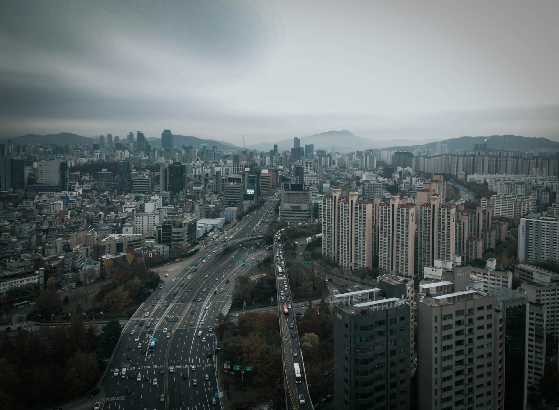 강남 집값은 왜 계속 오를까?