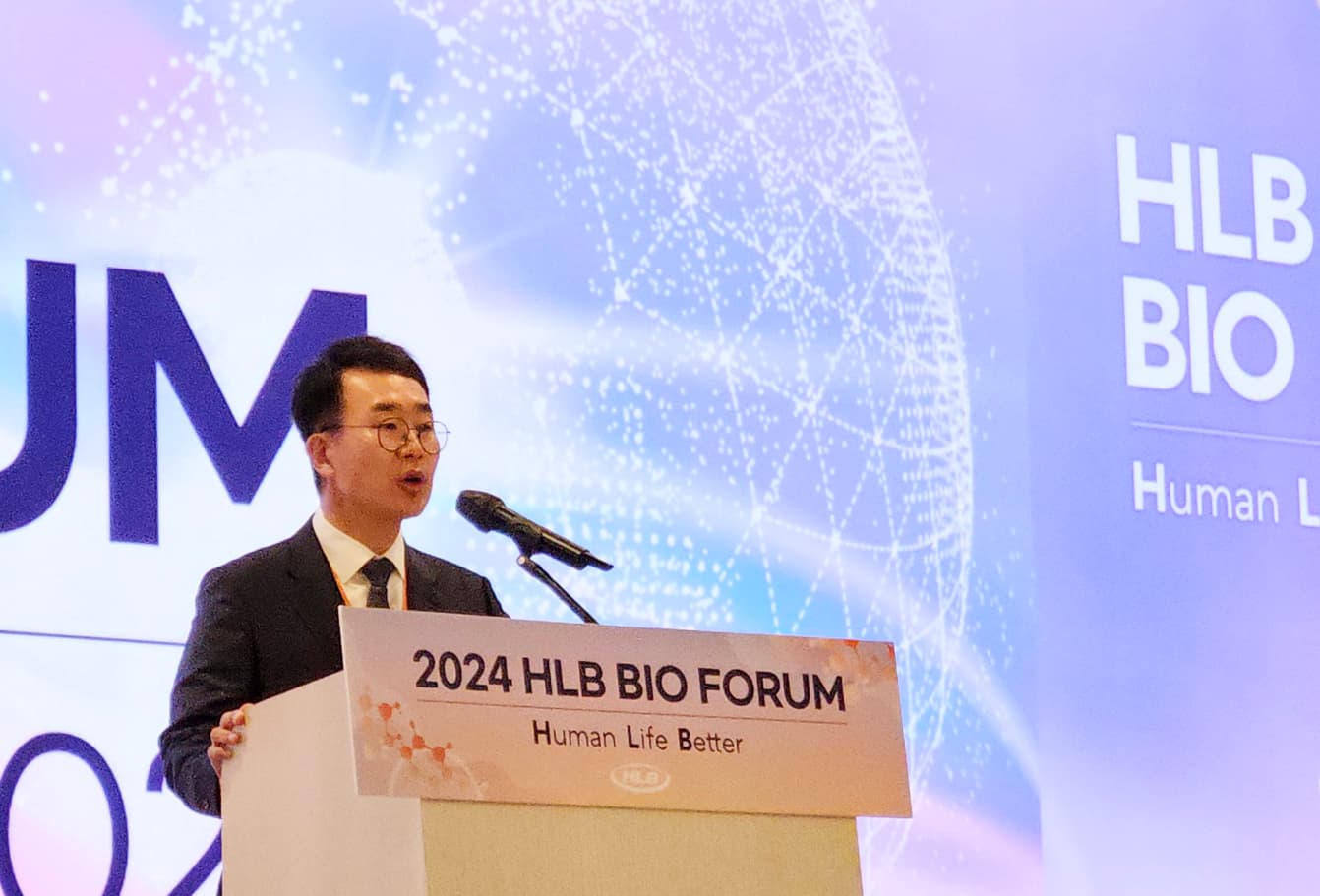 HLB, FDA 신약 확보 소식에 상한가