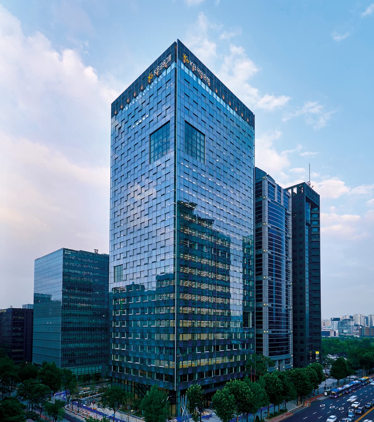 BNK투자증권, KB금융 목표주가 22만원 상향