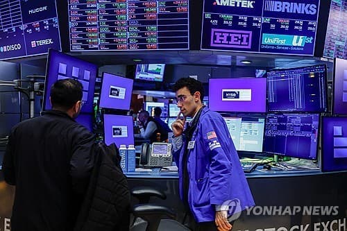 미 30년물 국채금리, 24년 만 최고치 5.6% 돌파